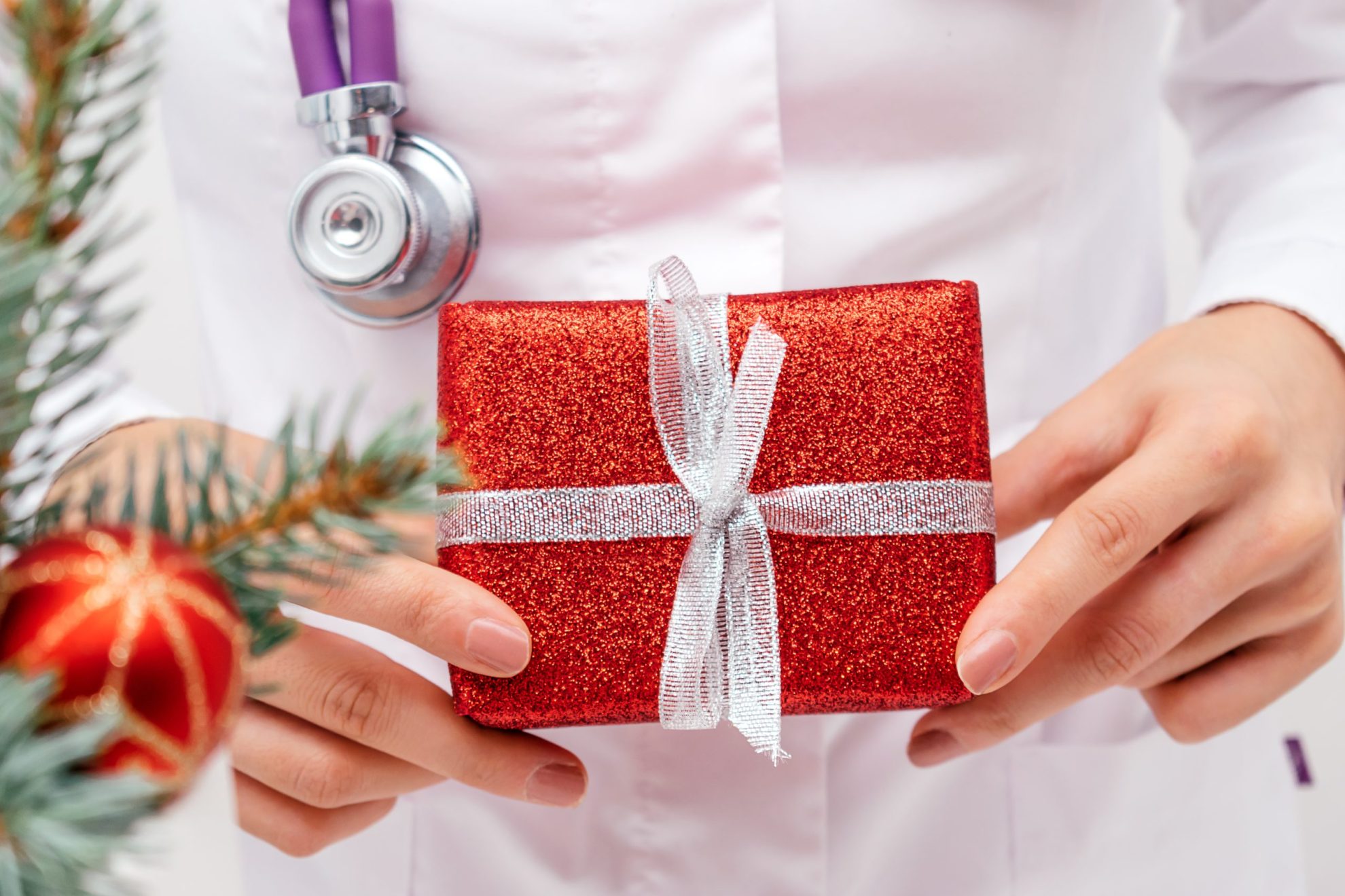 Entertaining Gifts That Keep Patients Occupied