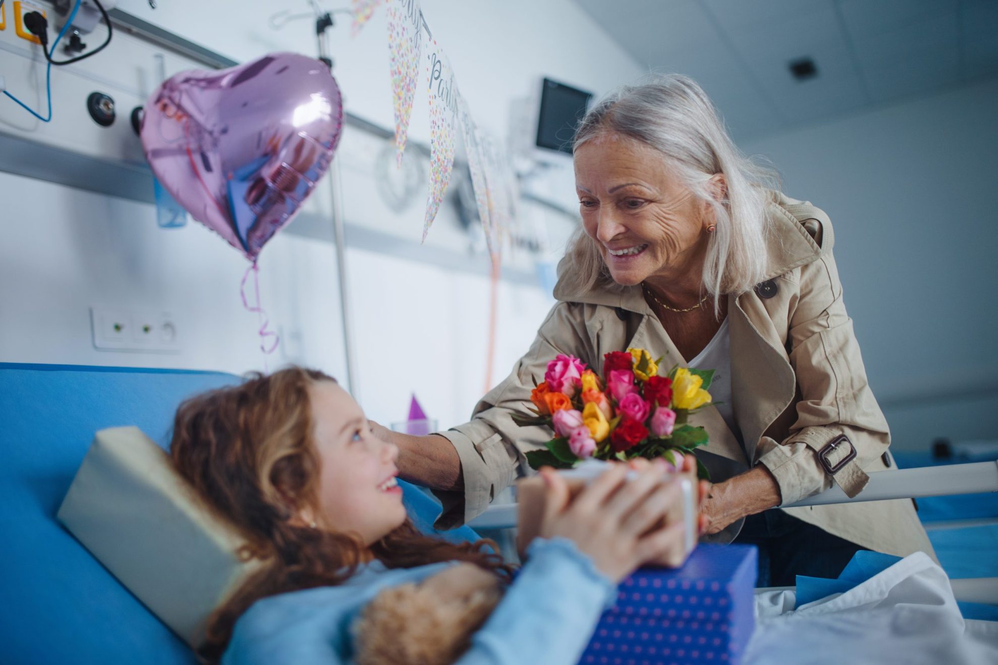 Top Items to Brighten a Loved One’s Hospital Stay