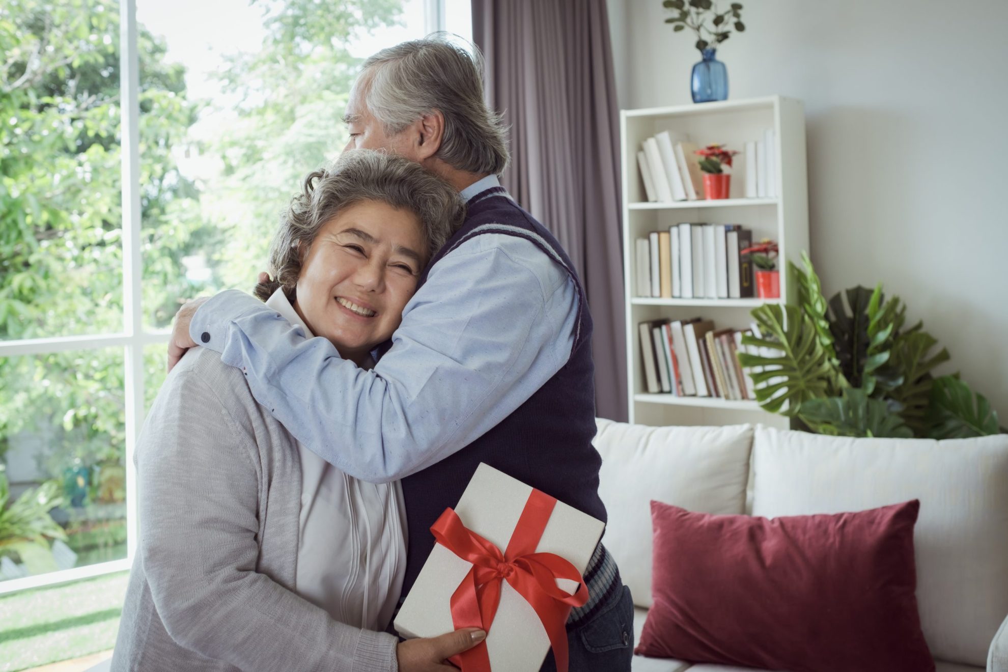 Comforting Gifts Every Post-Op Patient Will Appreciate