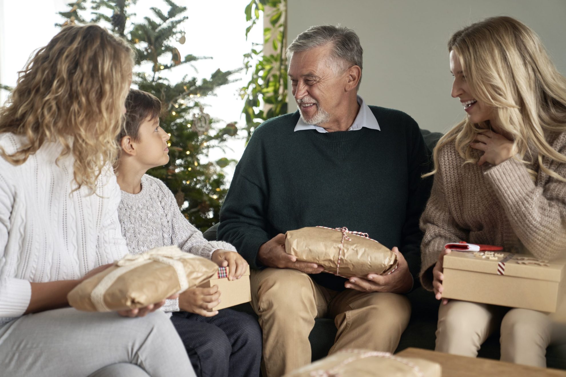 How to Make Personalized Care Packages for Patients