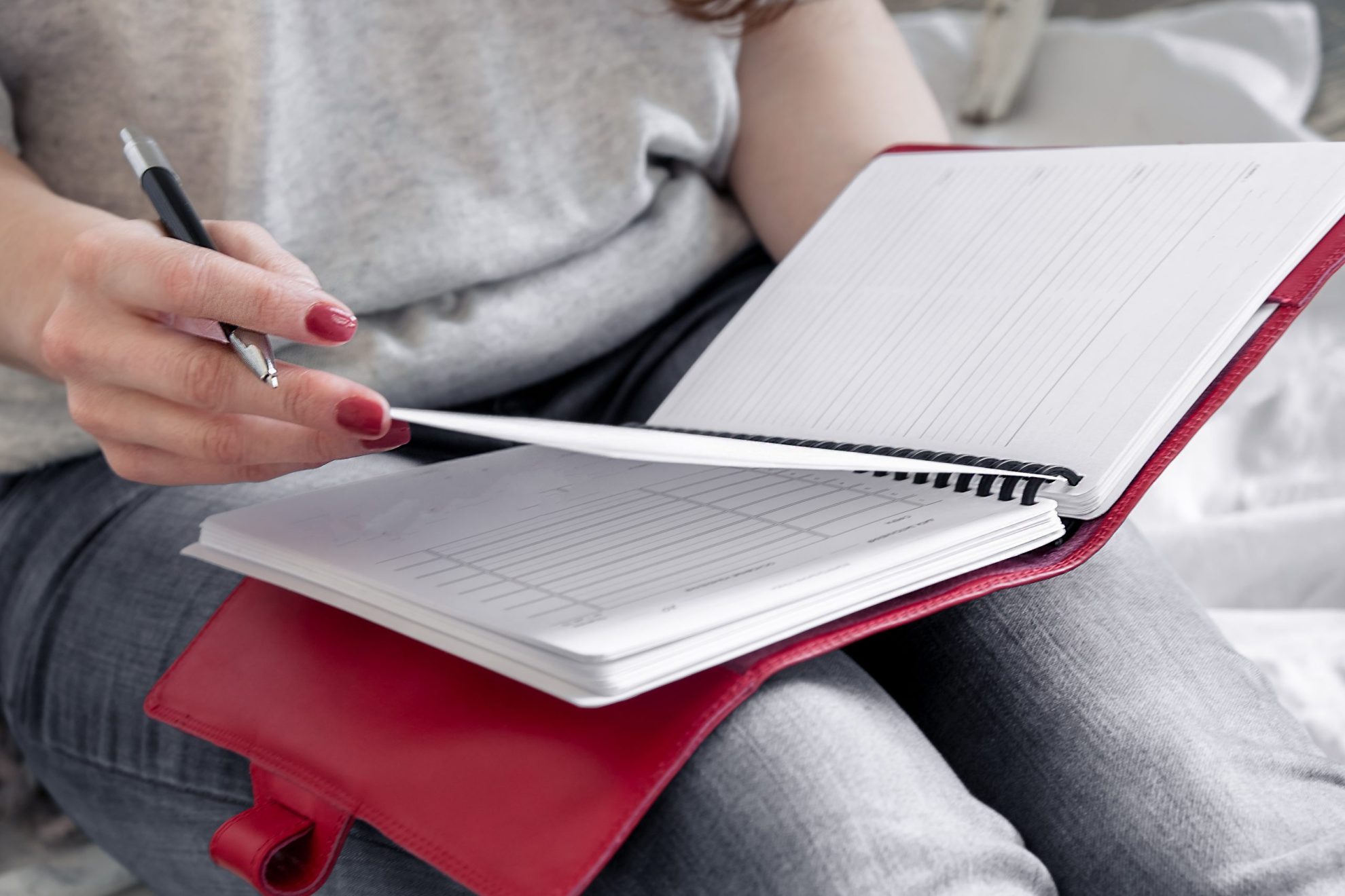 Personalized Journals to Track Recovery Progress