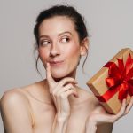 Healing and Relaxing Gifts After Cosmetic Procedures