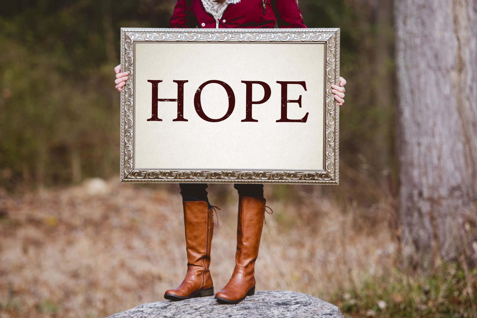 Inspirational Christian Gifts to Support Recovery