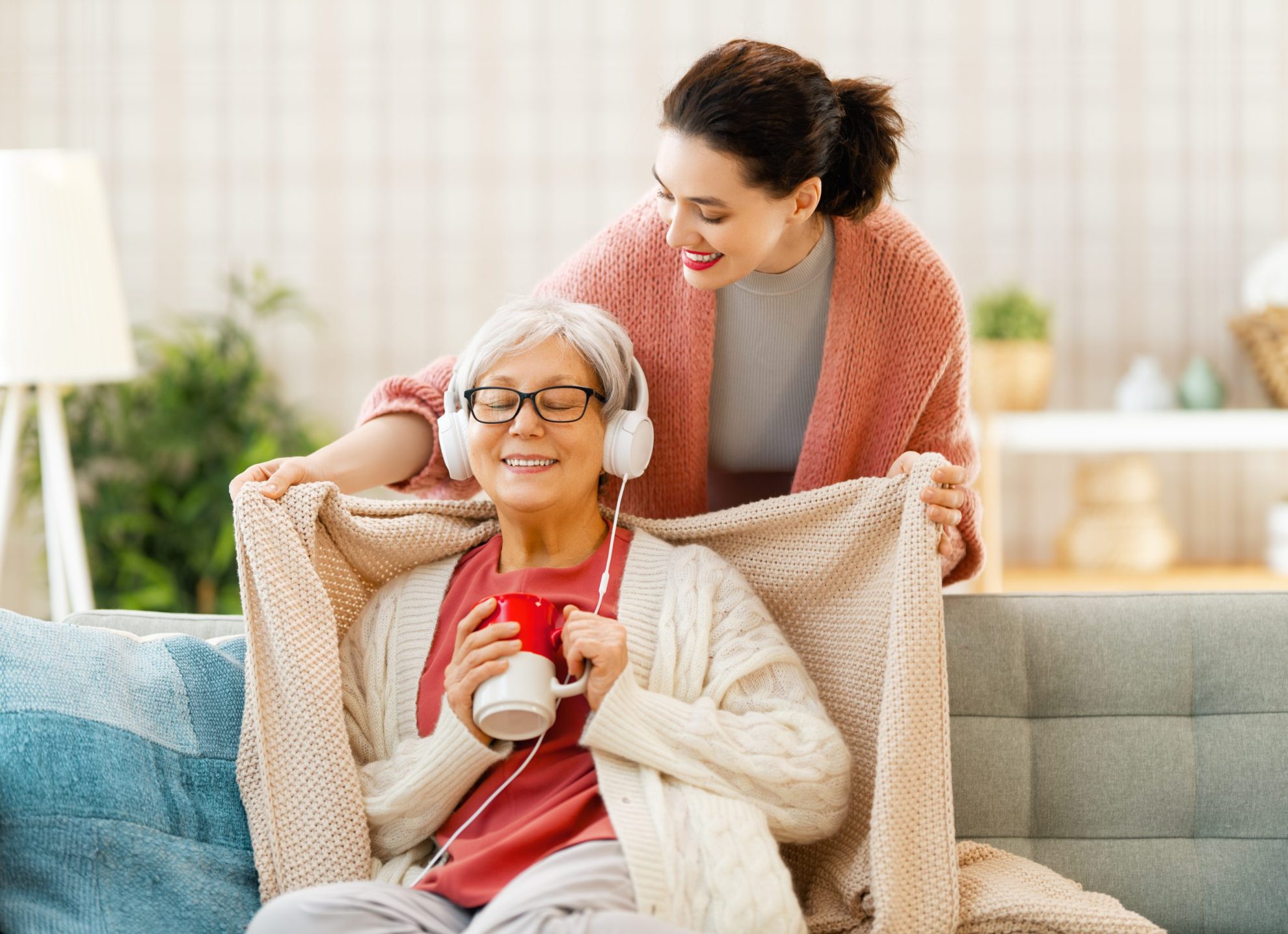Comfort and Care Items for Elderly Parents